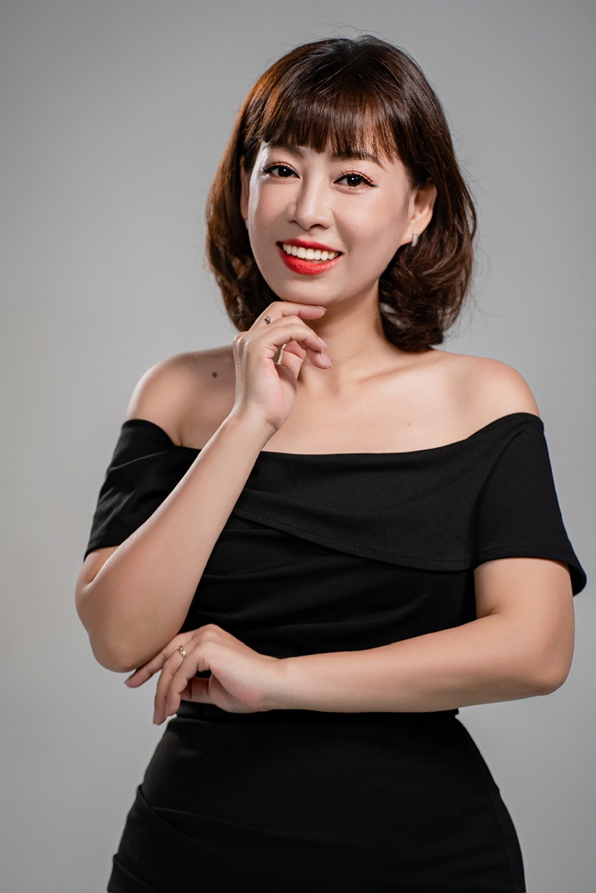 NGUYỄN THÚY THÚY