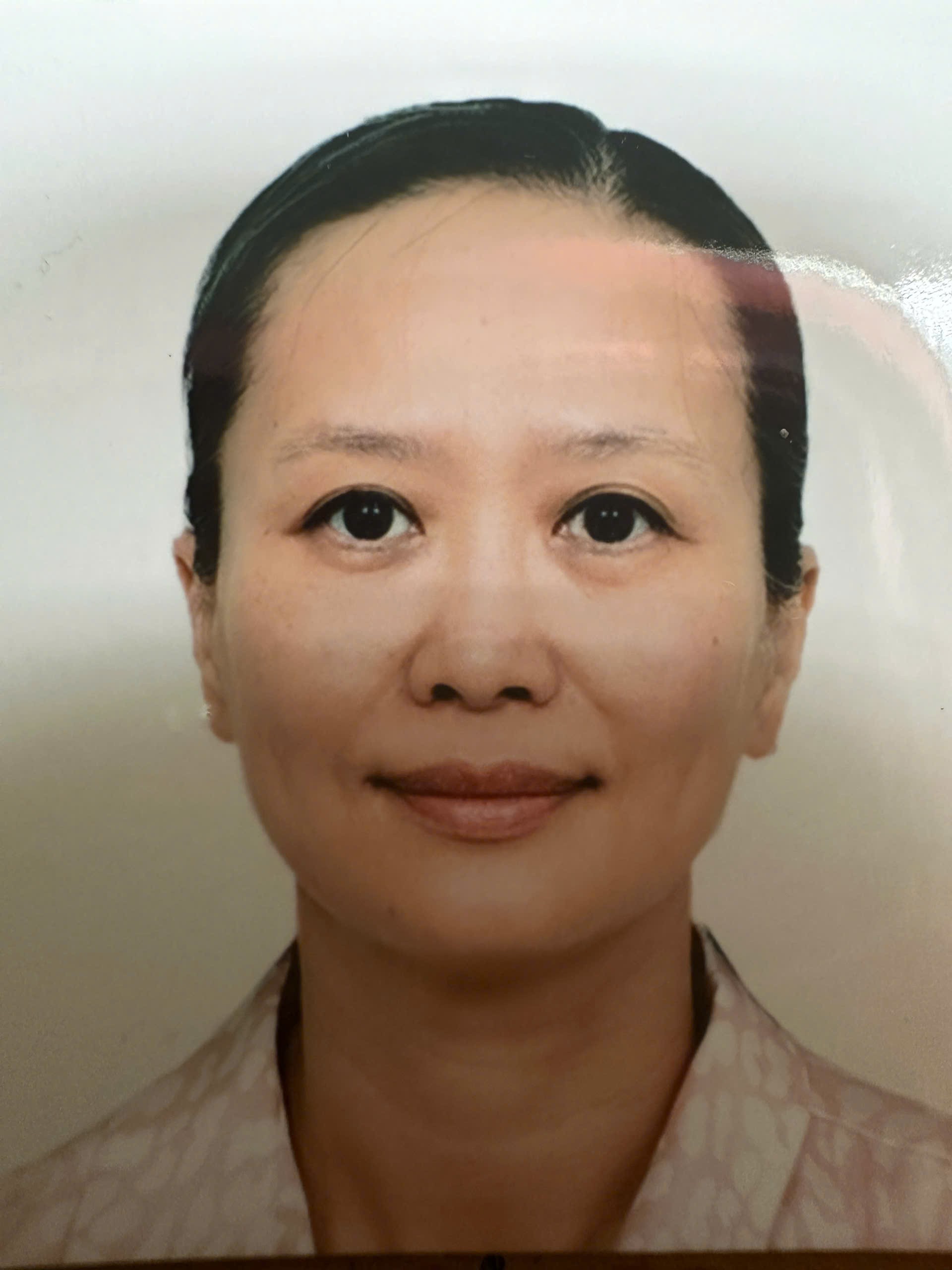 NGUYỄN TRINH HƯƠNG