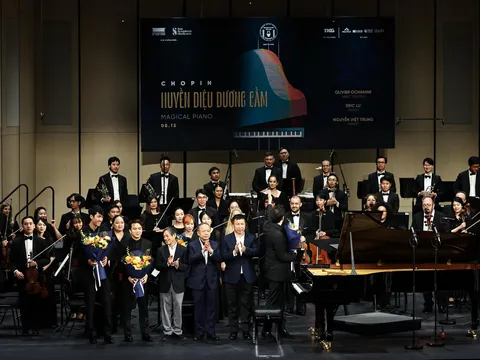 VNews đưa tin về 2 đêm hoà nhạc "Chopin: Huyền diệu Dương cầm" & " Âm thanh huyền thoại".